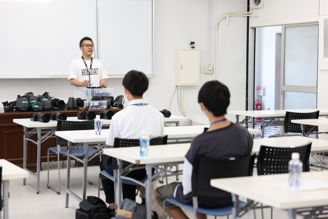 日本写真映像専門学校　写専　SHASEN　大阪　写真　専門学校　願書受付中　一眼レフ ミラーレス　カメラ　カメラマン　フォトグラファー　ミニチュア　模型　スタジオ　オープンキャンパス　エントリー