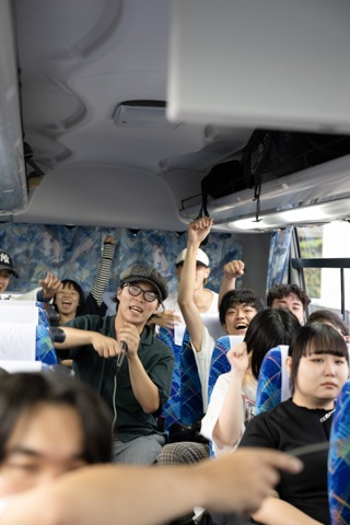 日本写真映像専門学校　写専　SHASEN　大阪　写真　専門学校　願書受付中　一眼レフ ミラーレス　カメラ　カメラマン　フォトグラファー　研修旅行　修学旅行　バス　サービスエリア